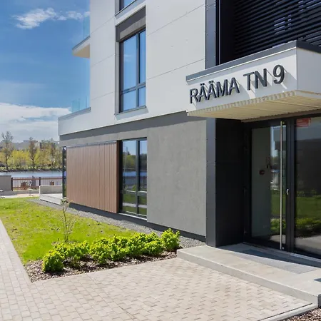 Bremeni Kodud * Pärnu